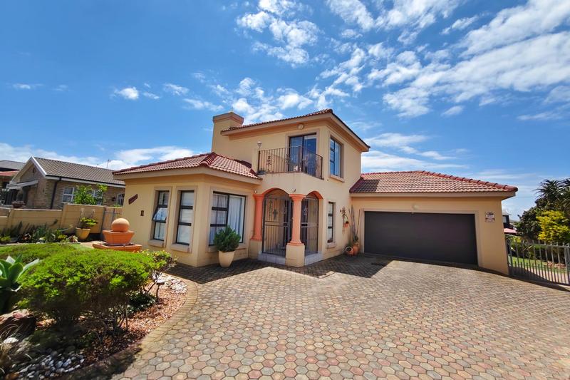 3 Bedroom Property for Sale in Reebok Western Cape